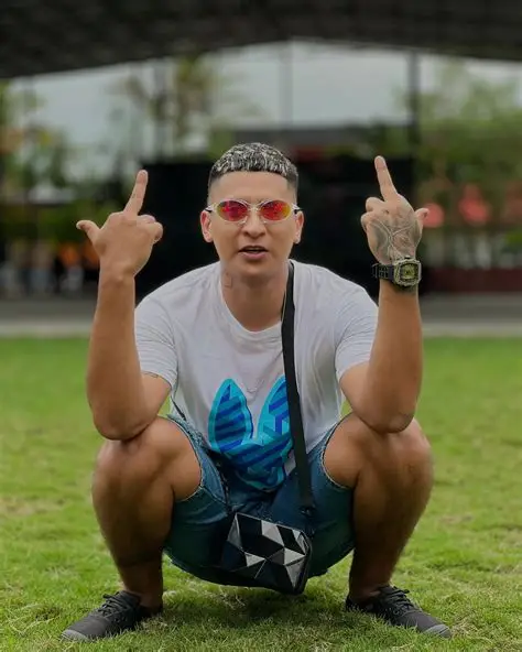 🎁 ¡Participa en el Gran Sorteo de un iPhone 16 con Pelao Firma! (totalmente Gratis)